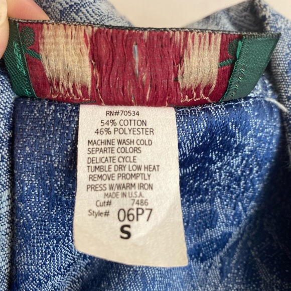 Vintage Orvis Blue Floral Jacket.Made in U.S.A. Size Small.Excellent Condition. - Picture 6 of 7